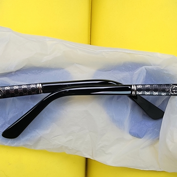 Gucci sunglasses - Picture 6 of 14